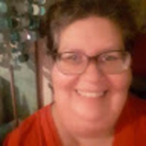 Meet your Posher, Claudia